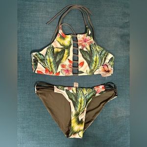 Halter Top Bikini/2 piece Bathing Suit. Size M. New with Tags.  Never worn.
